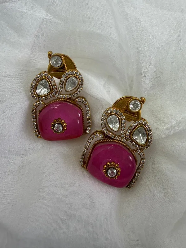 Pink_Premium_Handcrafted_Designer_Gold-Toned_Earrings_Set_For_Women