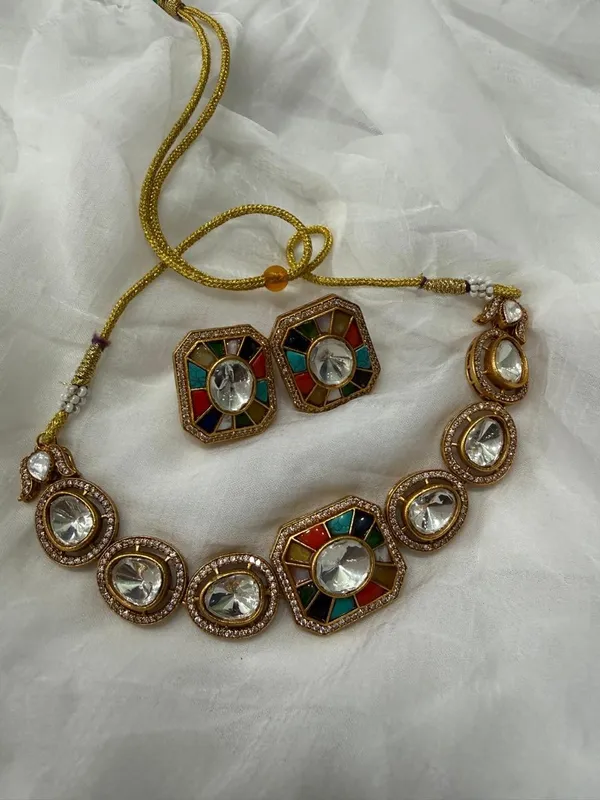 Multicolor_Elegant_Premium_Choker_and_White_Stones_Traditional_Bridal_Necklace_Set_For_Women