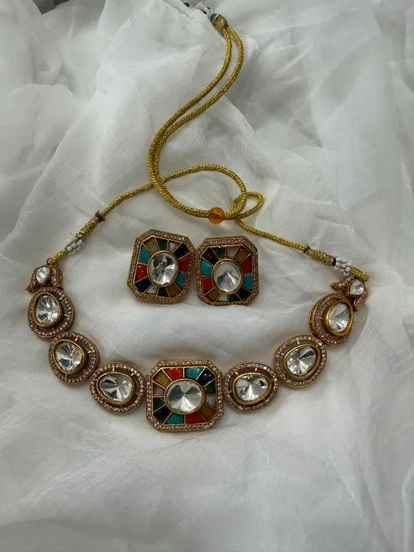 Multicolor_Elegant_Premium_Choker_and_White_Stones_Traditional_Bridal_Necklace_Set_For_Women