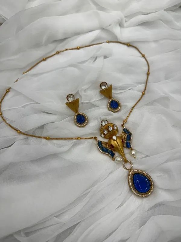 Elegant_Ganesha_Pendant_Necklace_Set_with_Stones_&_Pearls_�_Traditional_Ethnic_Jewelry�for�Women�