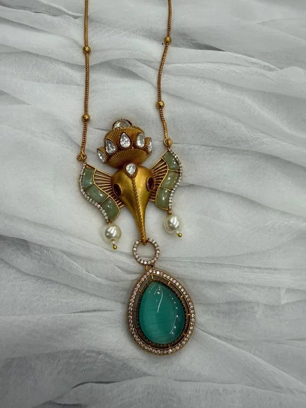Elegant_Ganesha_Pendant_Necklace_Set_with_Stones_&_Pearls_�_Traditional_Ethnic_Jewelry�for�Women�