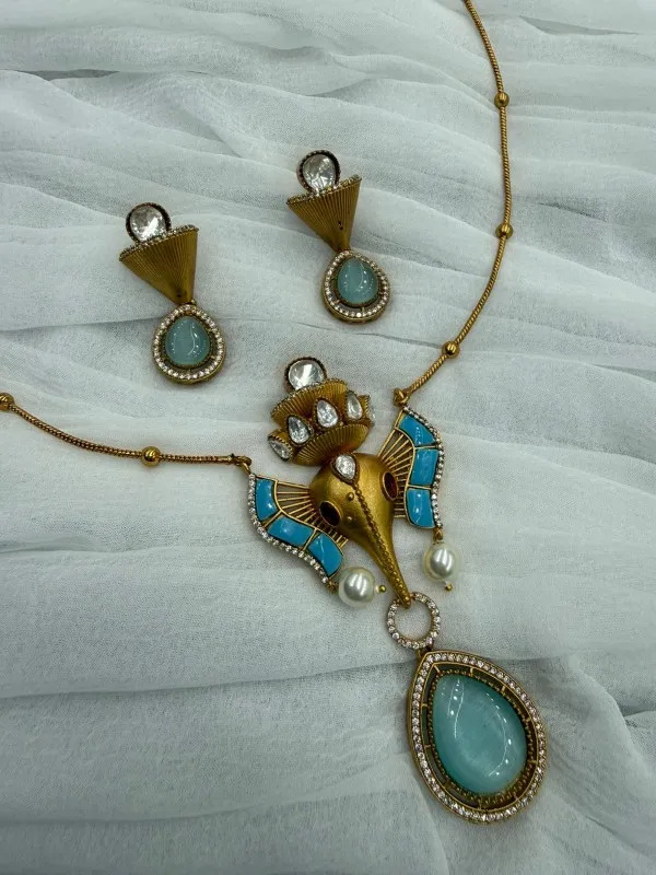 Green_Elegant_Ganesha__with_Stones_&_Pearls_Traditional_Ethnic_Pendant_Necklace_Set_For_Women