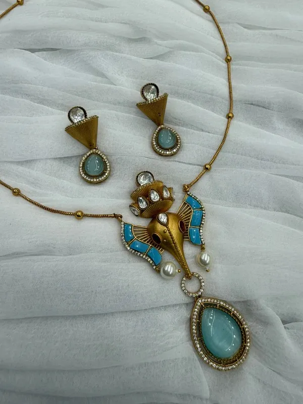Green_Elegant_Ganesha__with_Stones_&_Pearls_Traditional_Ethnic_Pendant_Necklace_Set_For_Women