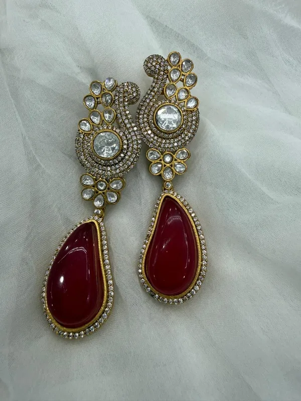 Red_Premium_Handcrafted_Designer_Gold-Toned_Earrings_Set_For_Women