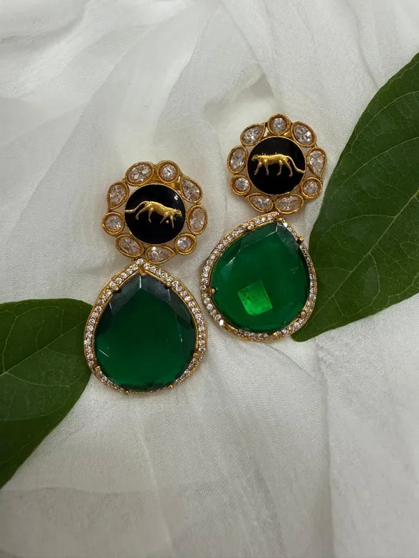 Green_Premium_Handcrafted_Designer_Gold_Toned_Earrings_Set_For_Women