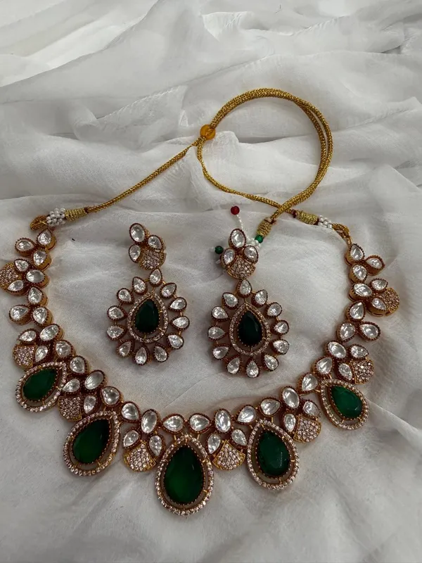 Green_Premium_Handcrafted_Designer_Golden_Necklace_With_Matching_Earrings_Set_For_Women