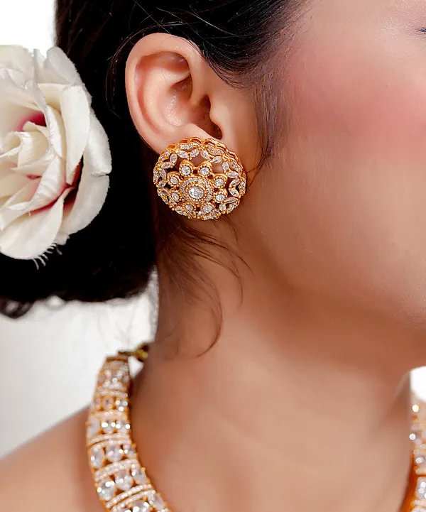 Gold_Premium_Handcrafted_Designer_Necklace_With_Matching_Earrings_Set_For_Women