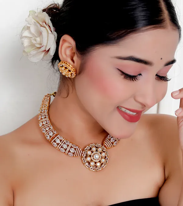 Gold_Premium_Handcrafted_Designer_Necklace_With_Matching_Earrings_Set_For_Women
