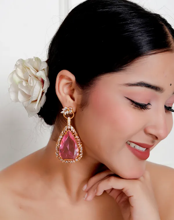 Pink_Premium_Handcrafted_Designer_Gold_Toned_Earrings_Set_For_Women