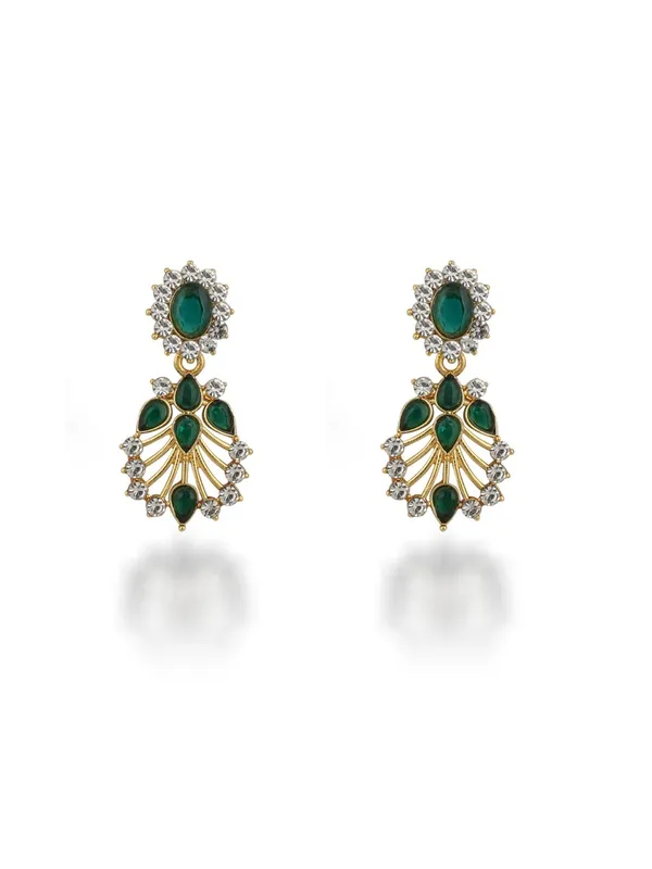 Floral_pattern_Jewellery_set_in_Kundan_and_Immitation_Diamonds_in_Green