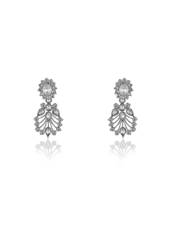 Floral_pattern_Jewellery_set_in_Kundan_and_Immitation_Diamonds_in_Silver