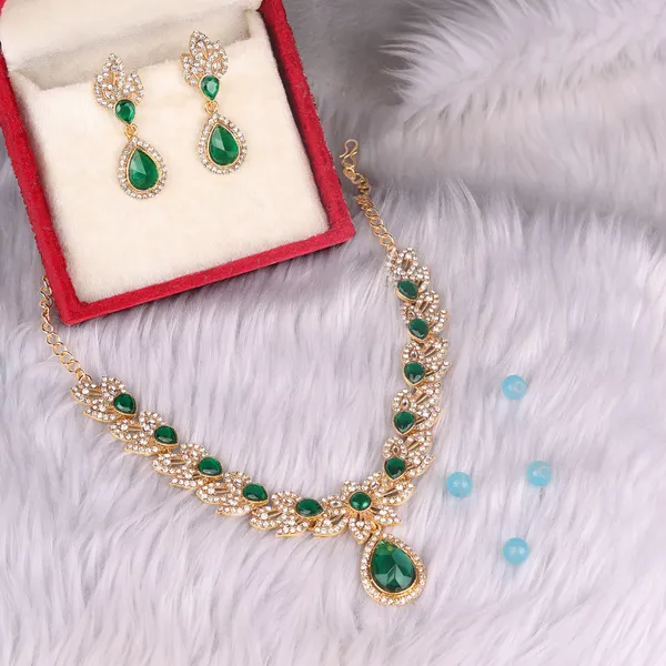 Green_Rhinestone_Link_Necklace_And_Earrings_Set