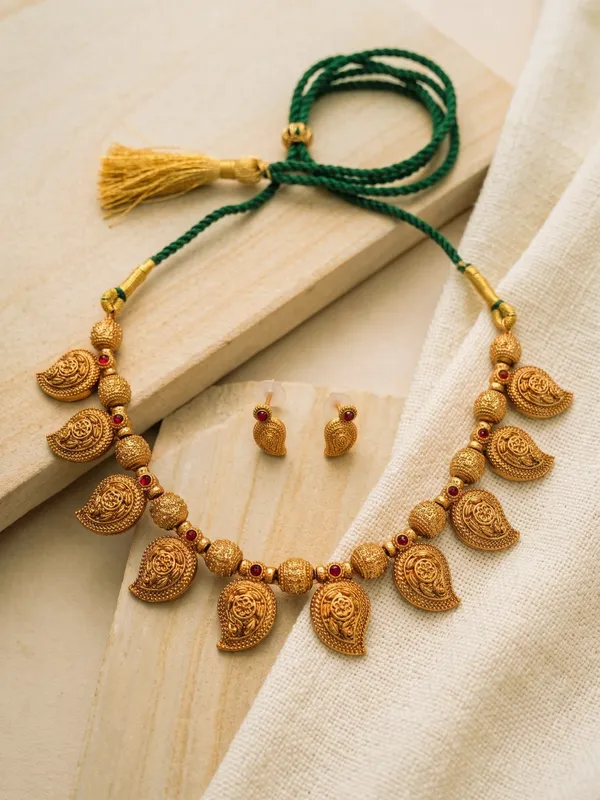 Royal_Maharashtrian_Antique_Gold-Plated_Mango_(KAIRI)_Motif_Necklace_Set_with_Ruby_Kundan_&_Matching_Earrings