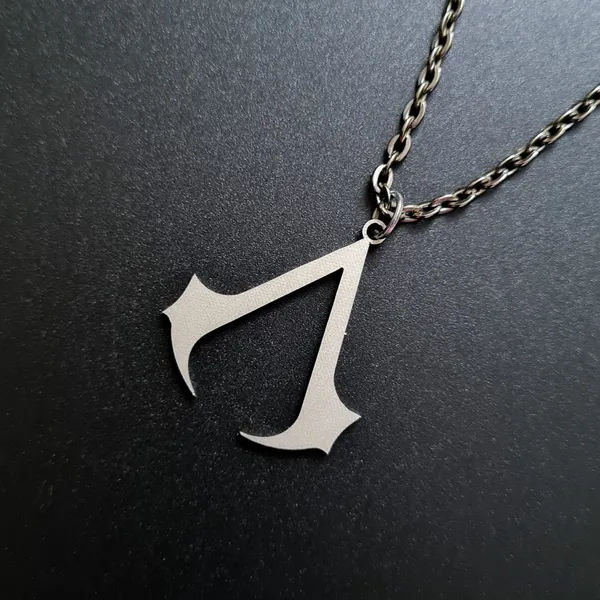Steel_White_Assassins_Creed_Sarah_Base_Matte_Finish_Stainless_Steel_Mens_Pendant_(12_Inch)
