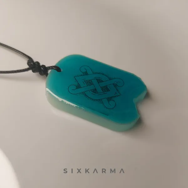 Blue_Gungnir_Symbol_Vikings_Glow_In_Dark_Resin_Handcrafted_Pendant_(12_Inch)