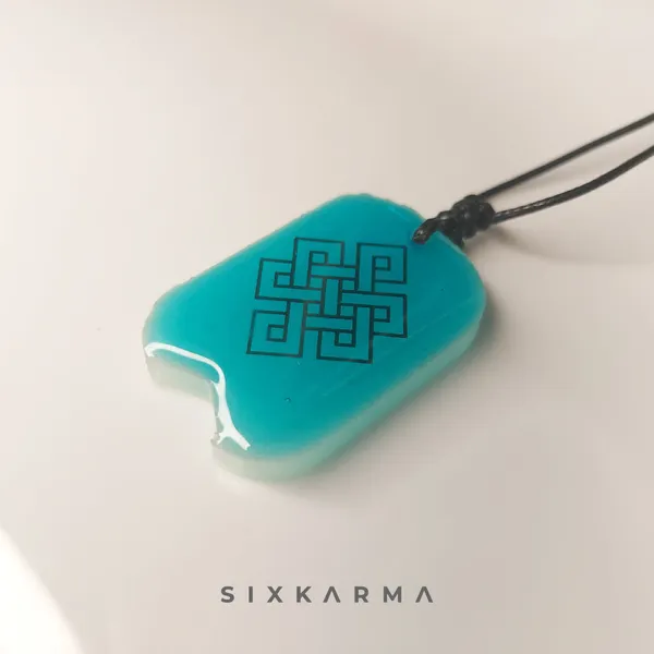 Blue_Endless_Knot_(Karma_Symbol)_Vikings_Glow_In_Dark_Resin_Handcrafted_Pendant_(12_Inch)