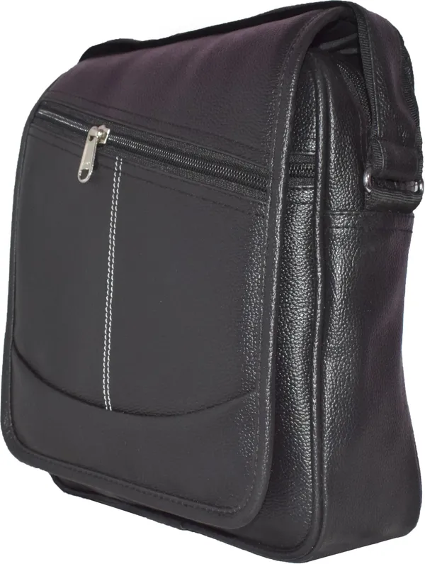 Black_Cross_Body_Messenger_|_Stylish,_Smart_And_Trendy,_One_Side_Shoulder_Bag