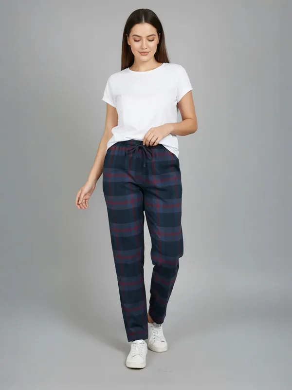 Blue_Womens_Cotton_Checkered_Plus_Size_Pyjama