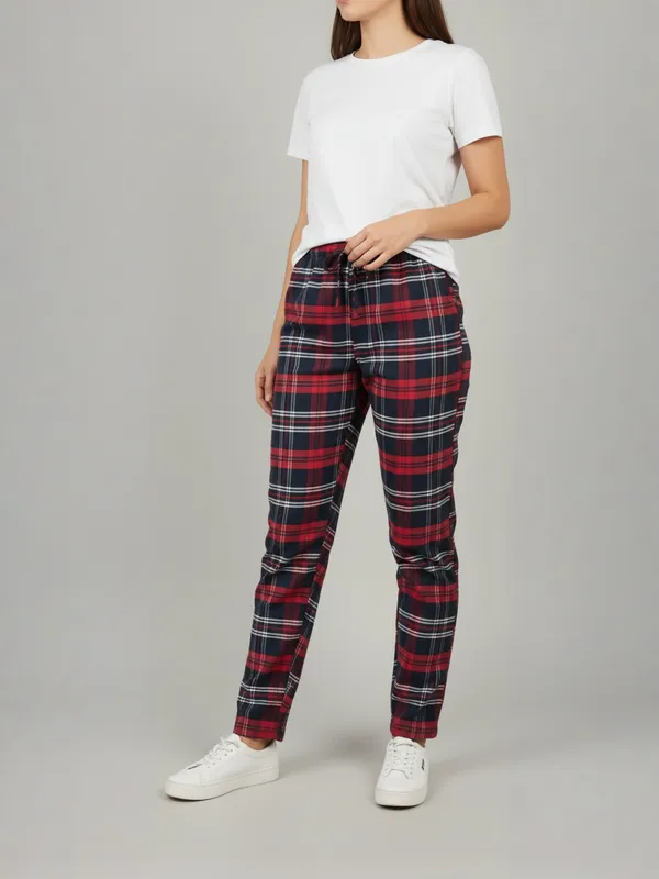 Red_&_Blue_Womens_Cotton_Checkered_Plus_Size_Pyjama