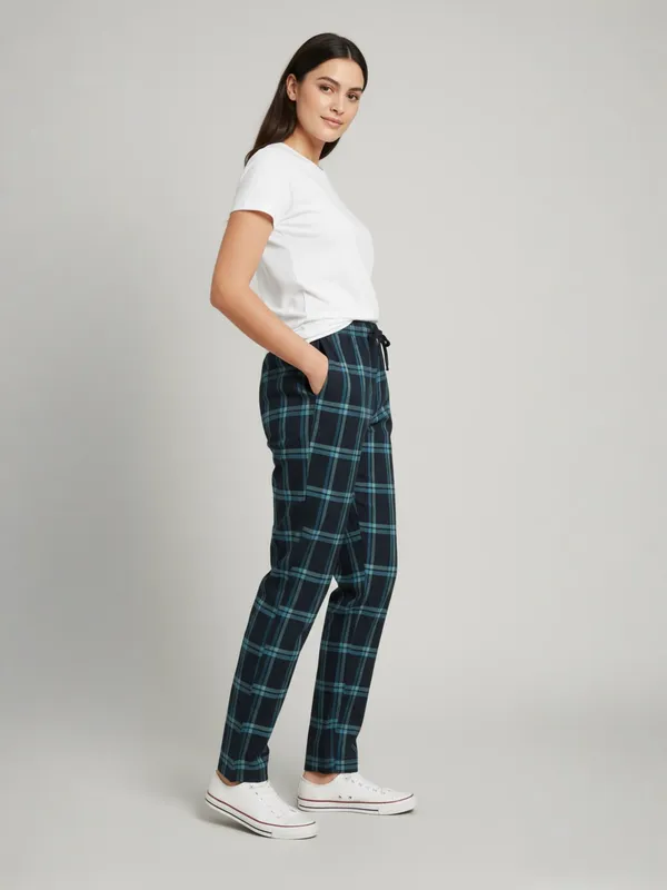 Blue_&_Green_Womens_Cotton_Checkered_Plus_Size_Pyjama