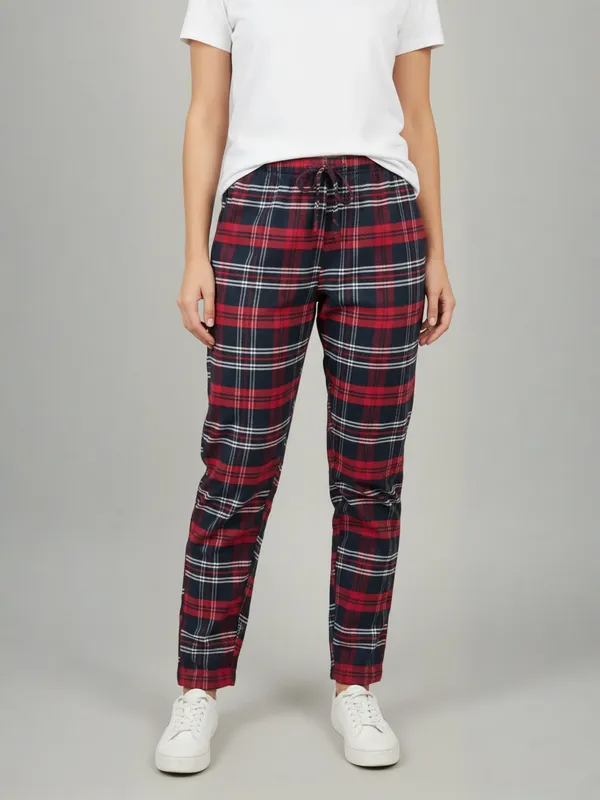 Red_&_Blue_Womens_Cotton_Checkered_Plus_Size_Pyjama