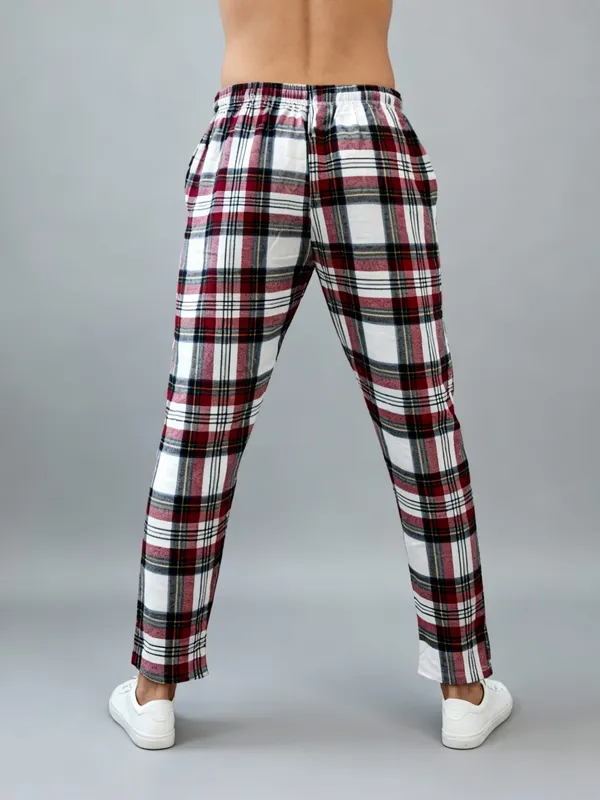 Red_&_White_Womens_Cotton_Checkered_Plus_Size_Pyjama