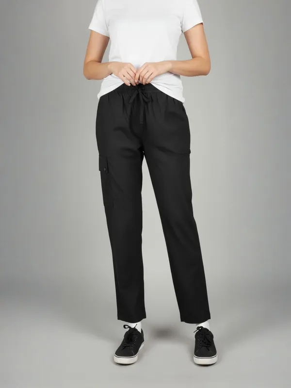 Black_Womens_Solid_Cotton_Linen_Plus_Size_Cargo_Pyjama_|_Loungewear_Sleepwear_Travel_Wear_Cargo_Pyjama