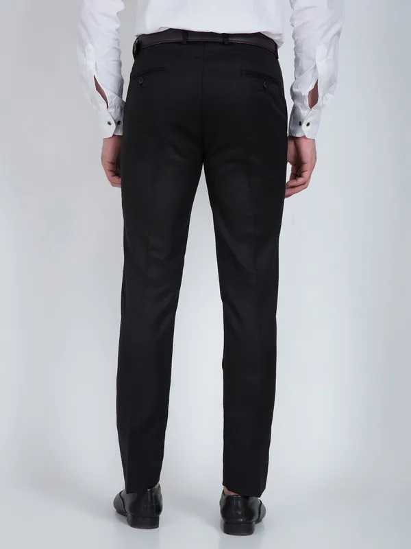 Black_Cotton_Blend_Solid_Formal_Trouser_For_Men