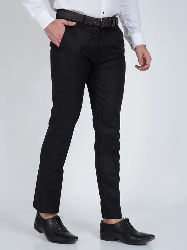 Black_Cotton_Blend_Solid_Formal_Trouser_For_Men