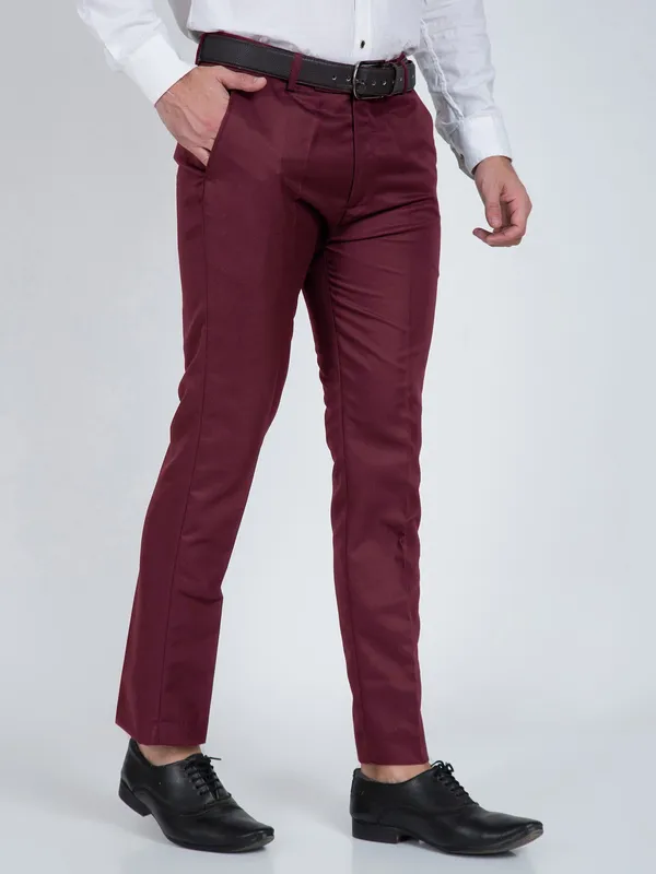 Maroon_Cotton_Blend_Solid_Formal_Trouser_For_Men