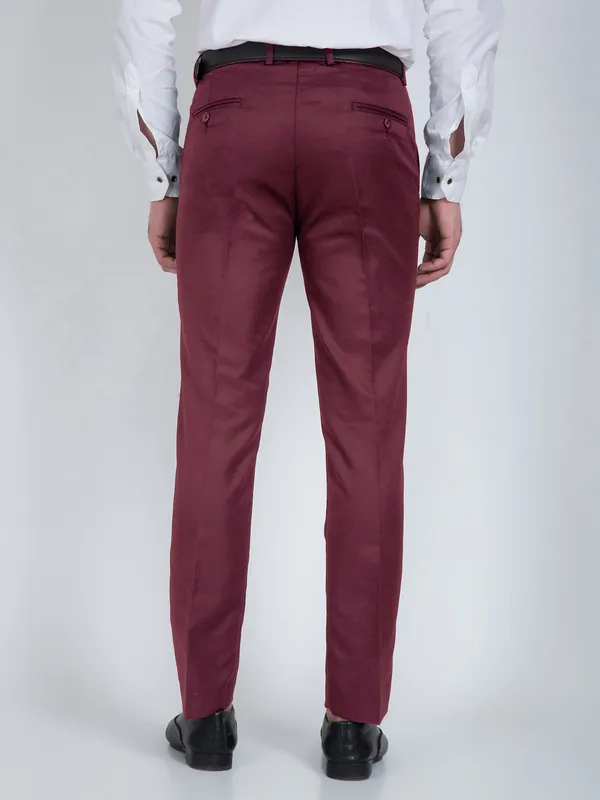 Maroon_Cotton_Blend_Solid_Formal_Trouser_For_Men