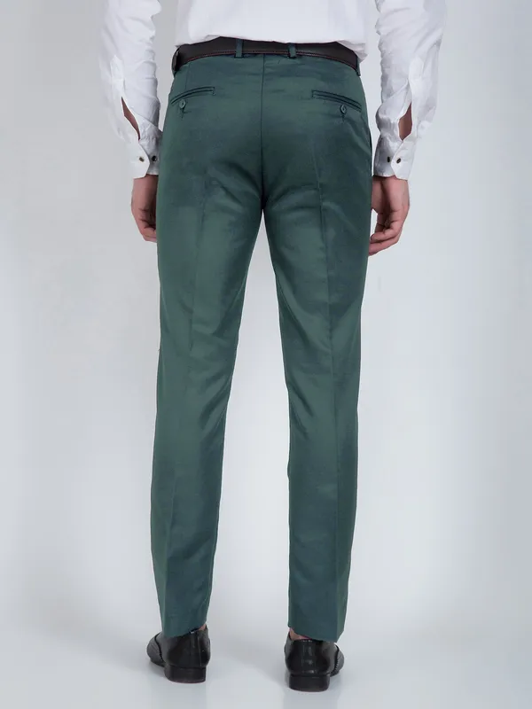 Light_Green_Cotton_Blend_Solid_Formal_Trouser_For_Men