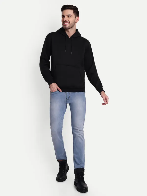 Regular_Fit_Solid_Hoodie
