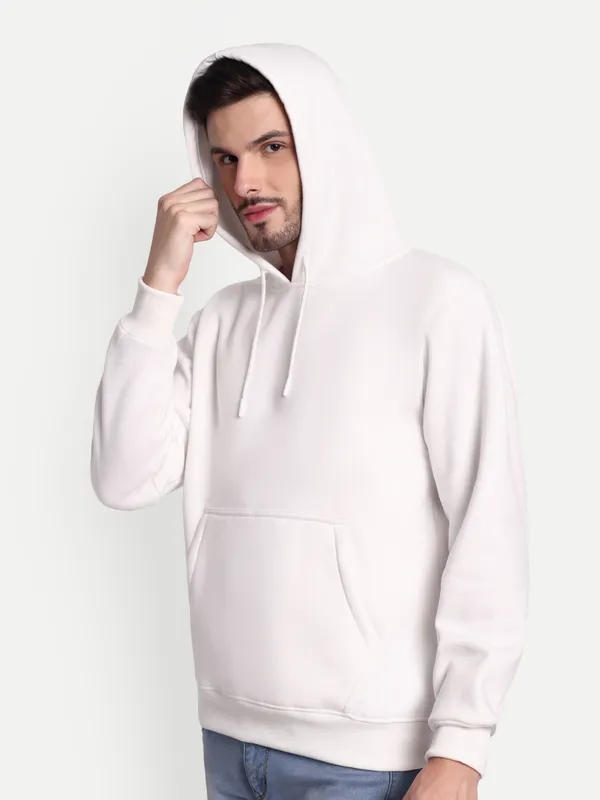 Regular_Fit_Solid_Hoodie