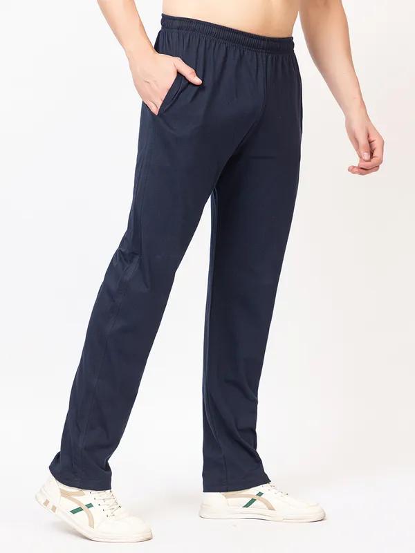 Navy_Blue_Essential_Regular_Fit_Trackpants
