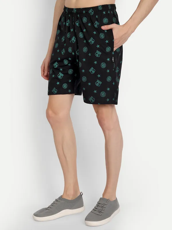 Black_Cotton_Blend_Printed_Shorts