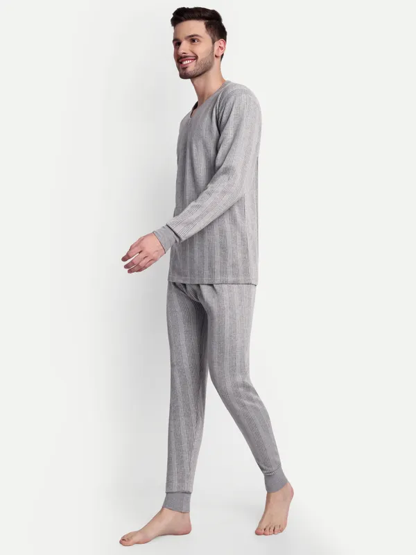 Grey_V-Neck_Thermal_Set_(Top_&_Bottom)