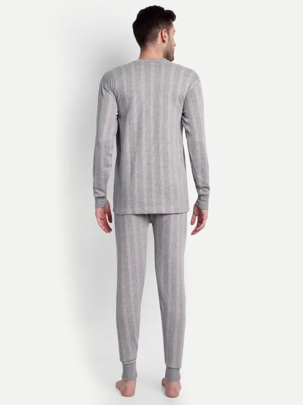 Grey_V-Neck_Thermal_Set_(Top_&_Bottom)