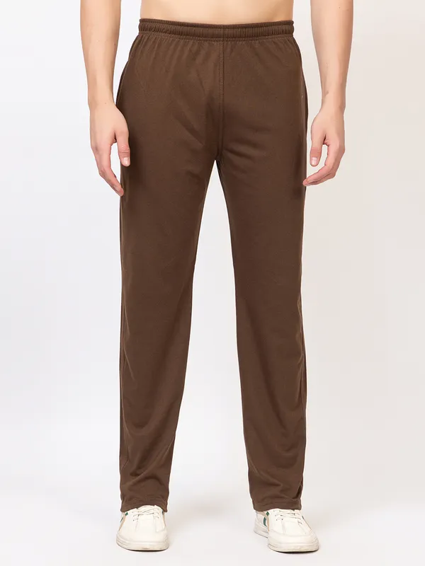 Coffee_Essential_Regular_Fit_Trackpants