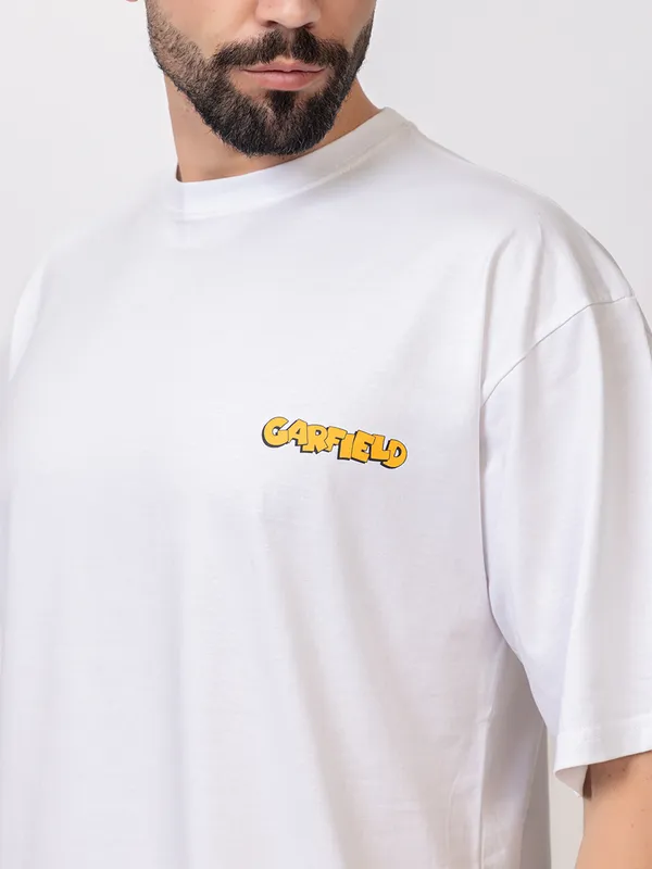 White_Garfield_Clingy_T-shirt