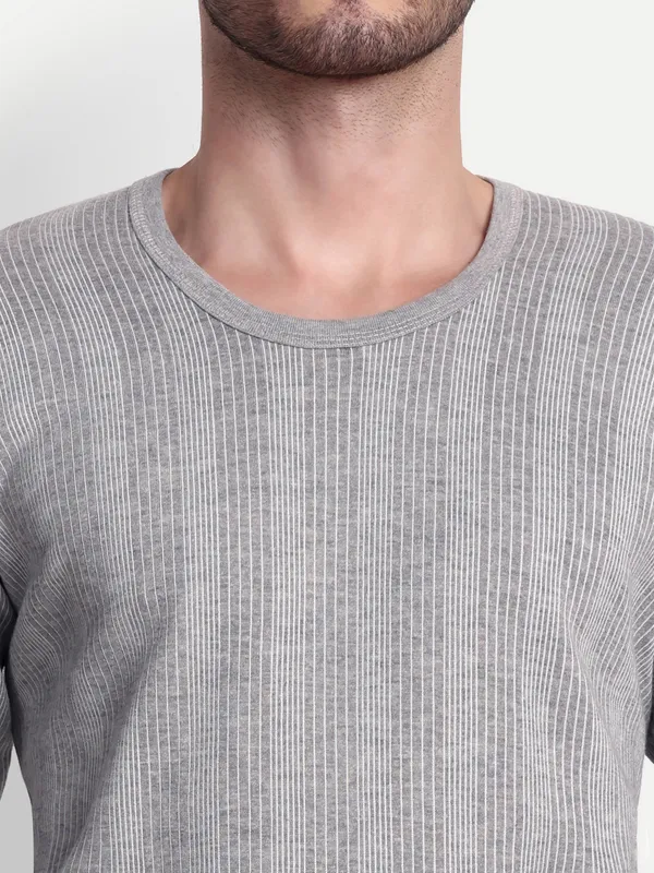 Grey_Round-Neck_Thermal_Set_(Top_&_Bottom)