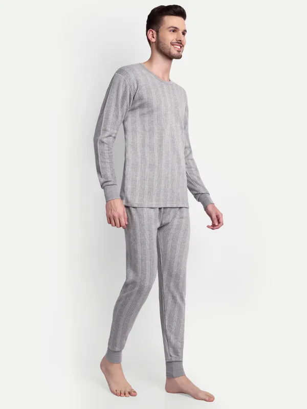 Grey_Round-Neck_Thermal_Set_(Top_&_Bottom)