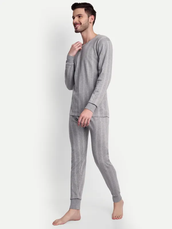 Grey_Round-Neck_Thermal_Set_(Top_&_Bottom)