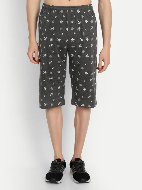 Charcoal_Cotton_Blend_Three-Fourths