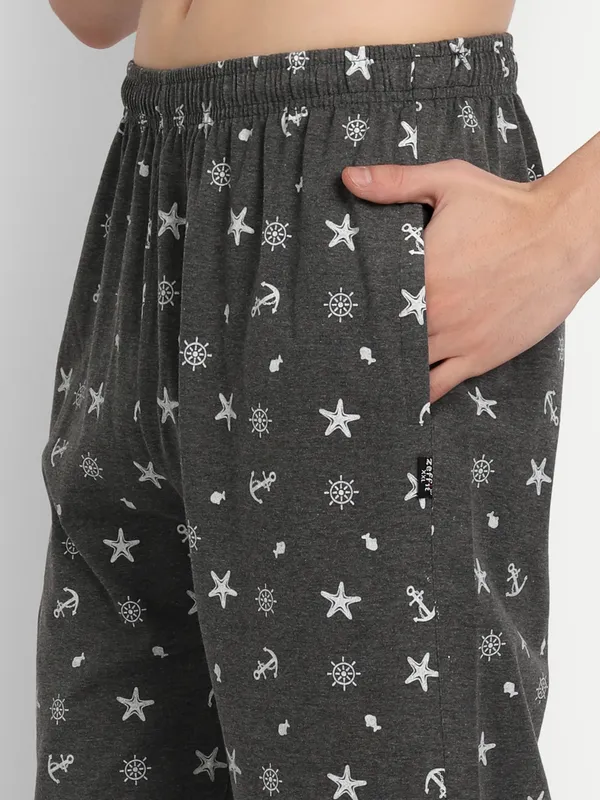 Charcoal_Cotton_Blend_Three-Fourths