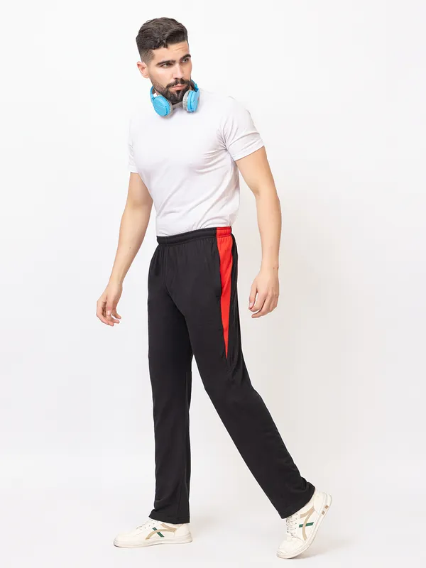 Black_Modern_Fit_Sport_Trackpants