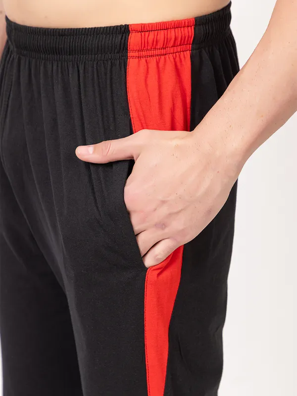Black_Modern_Fit_Sport_Trackpants
