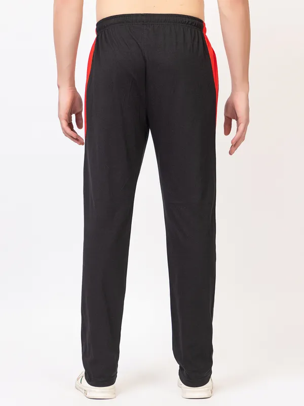 Black_Modern_Fit_Sport_Trackpants