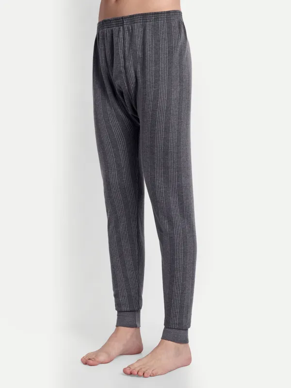 Charcoal_V-Neck_Thermal_Set_(Top_&_Bottom)