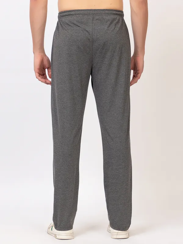 Charcoal_Essential_Regular_Fit_Trackpants